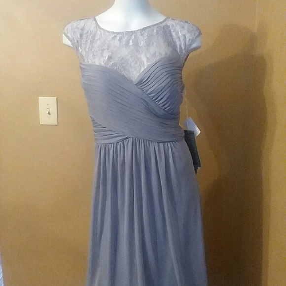 Formal Dress - Picture 1 of 2